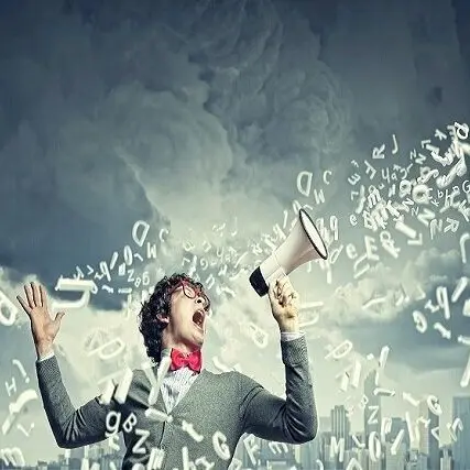 شعارهای اغراق آمیز