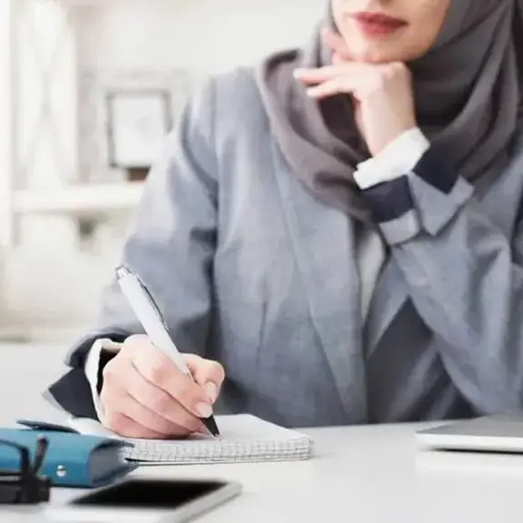 منشی خوب مرکز سونوگرافی